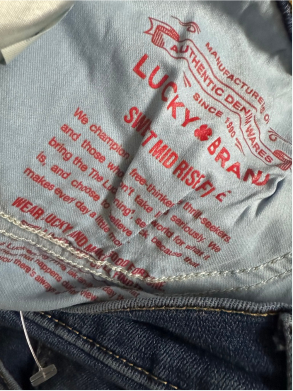 Lucky Brand Blue Sweet Mid Rise Flare Jeans 6/28 R - Picture 9 of 10